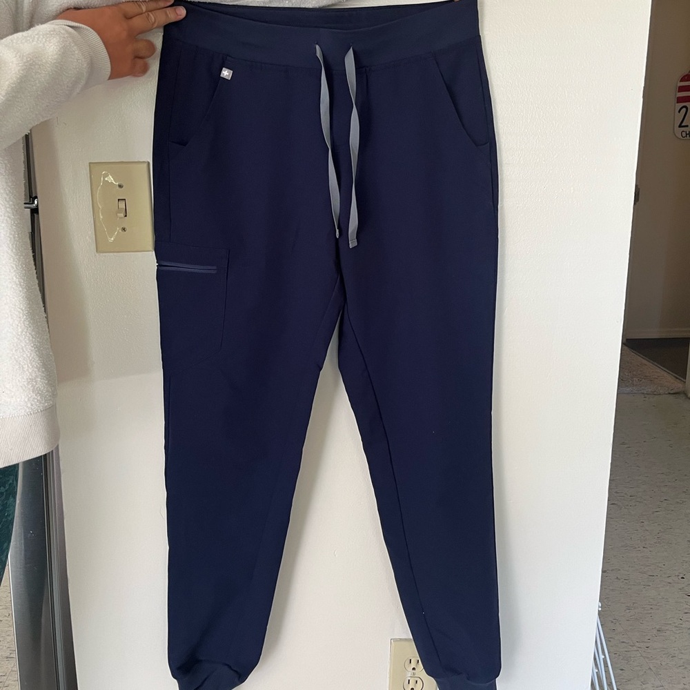 FIGS scrub pants